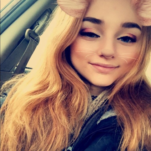 Meet your Posher, Kytana - Picture 1 of 1